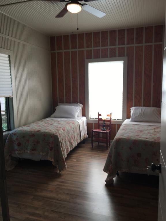 Holiday home Saddle Creek Cabins Roznov